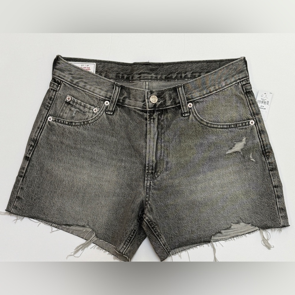 GAP Low Rise Stride Denim Shorts - Picture 6 of 9